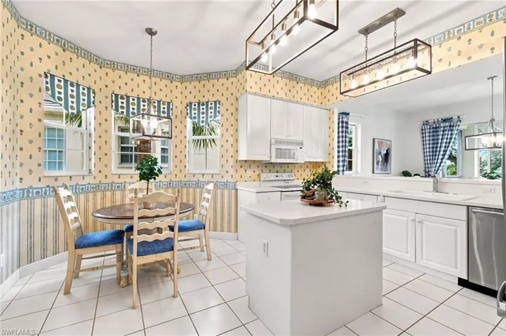 620 Vintage Reserve Ln C, Naples, Florida 34119