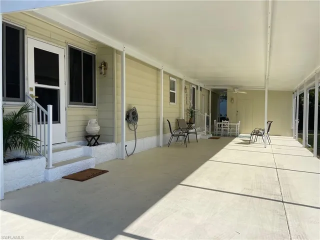 5527  Colonial  RD, North Fort Myers, FL 33917