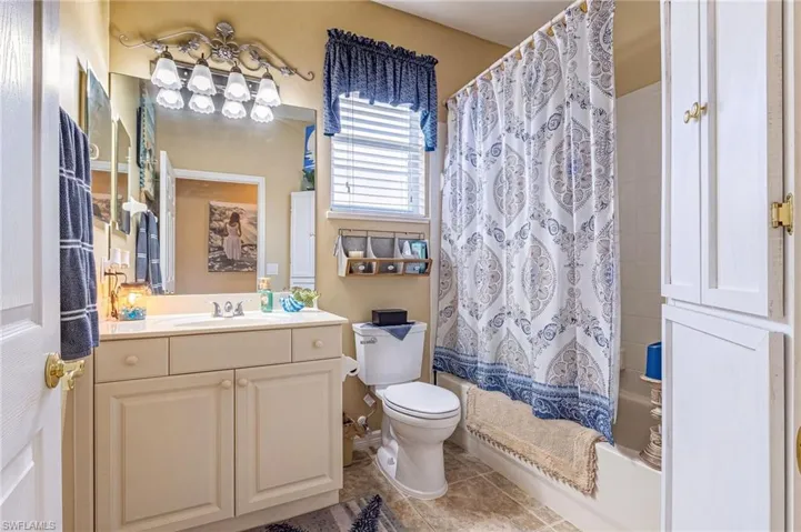 10684 Avila Cir, Fort Myers, Florida 33913
