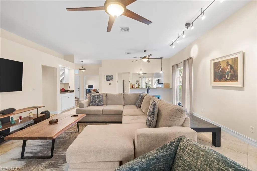 127 Napa Ridge WAY, Naples, FL 34119,225061193