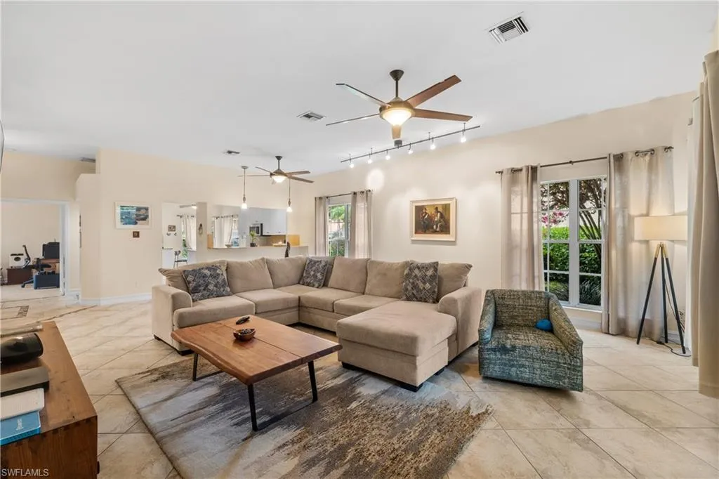 127 Napa Ridge WAY, Naples, FL 34119,225061193