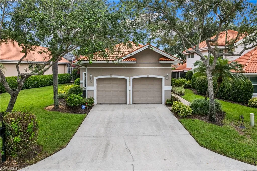 127 Napa Ridge WAY, Naples, FL 34119,225061193