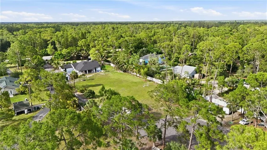 5930  Sea Grass  LN, Naples, FL 34116