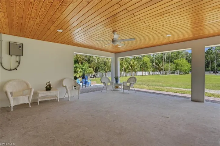 5930  Sea Grass  LN, Naples, FL 34116