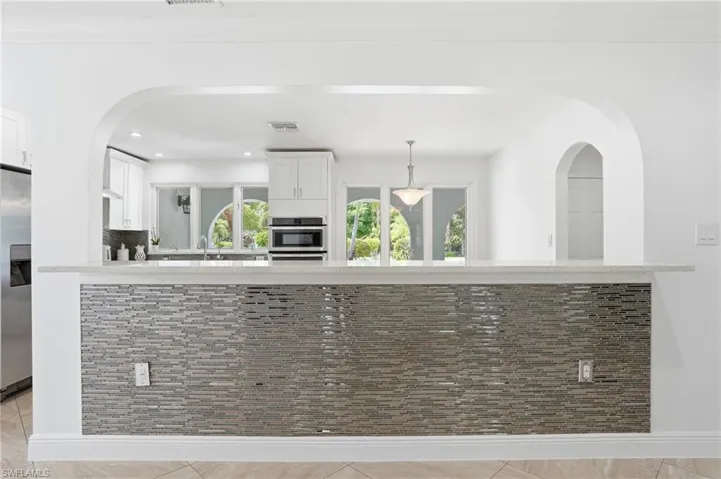 5930  Sea Grass  LN, Naples, FL 34116