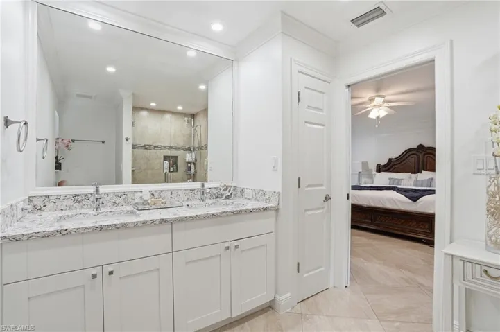 5930  Sea Grass  LN, Naples, FL 34116