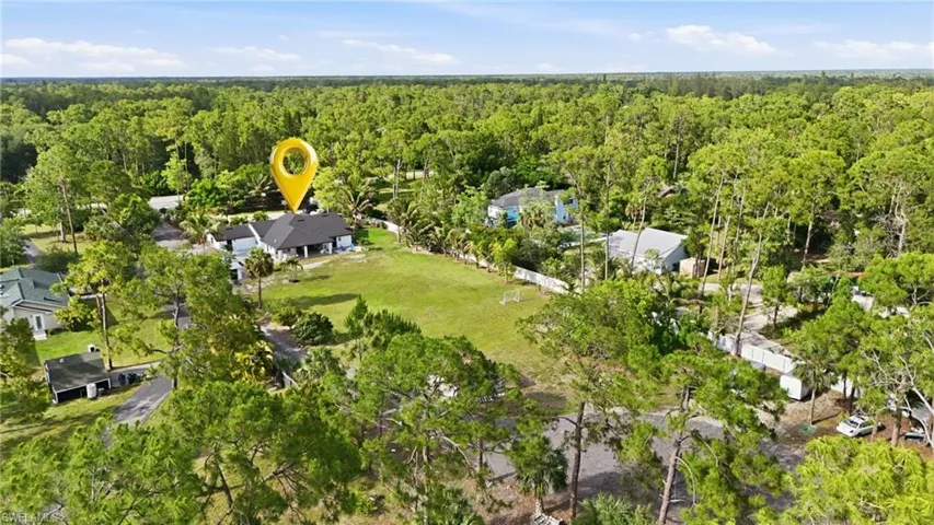 5930  Sea Grass  LN, Naples, FL 34116