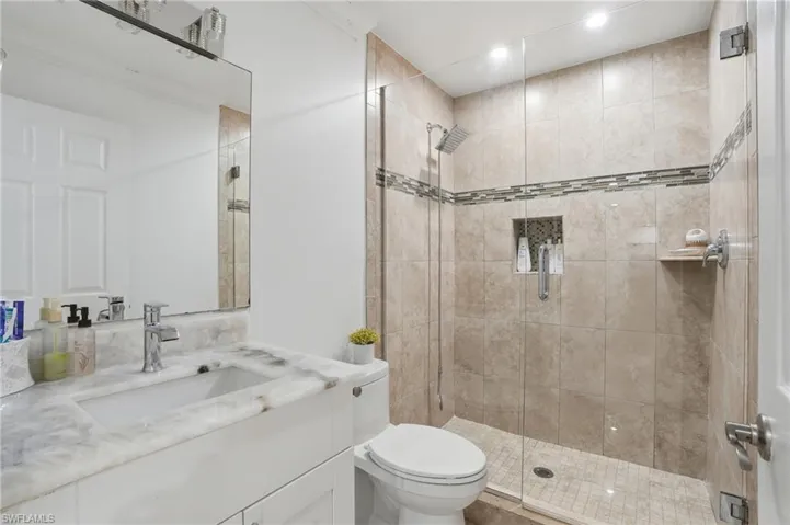 5930  Sea Grass  LN, Naples, FL 34116