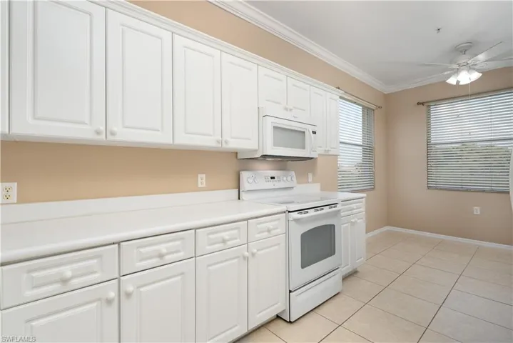 8320 Whiskey Preserve Cir 338, Fort Myers, Florida 33919