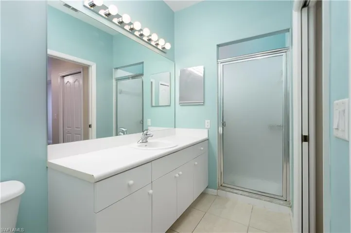 8320 Whiskey Preserve Cir 338, Fort Myers, Florida 33919