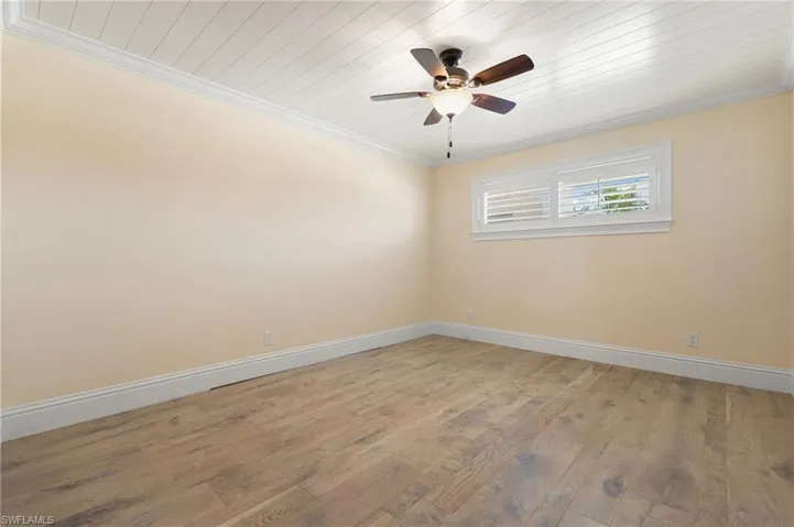 310  14th S AVE, Naples, FL 34102