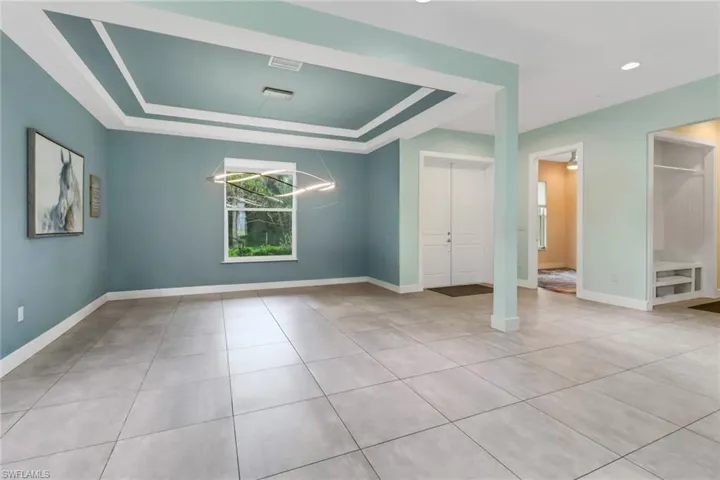 Dining room/entry area