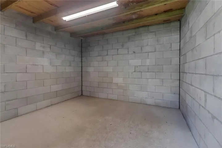 Feed Room