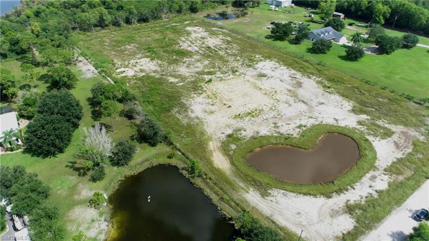 3301  Sand  RD, Cape Coral, FL 33993