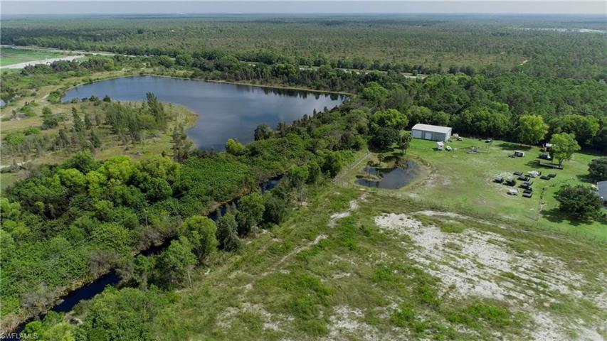 3301  Sand  RD, Cape Coral, FL 33993