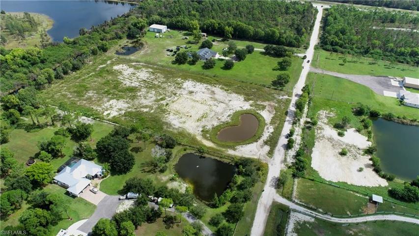 3301  Sand  RD, Cape Coral, FL 33993