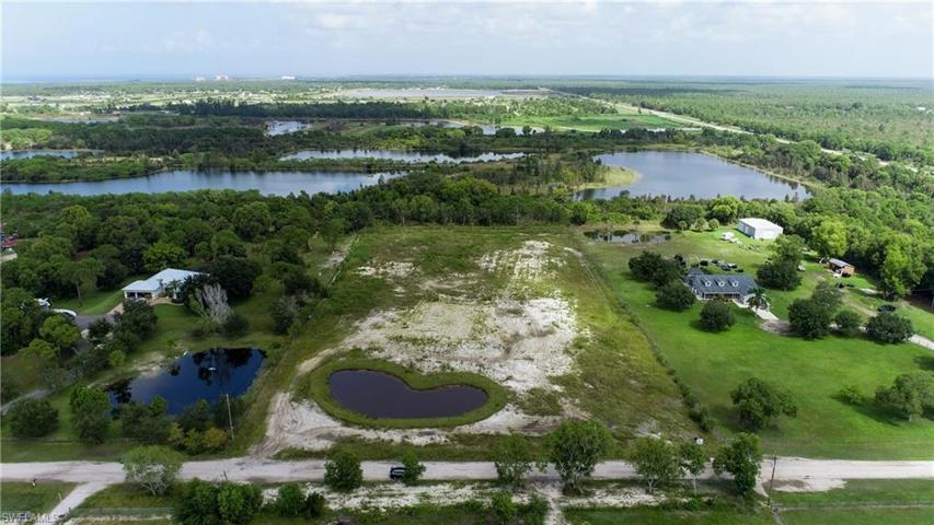 3301  Sand  RD, Cape Coral, FL 33993