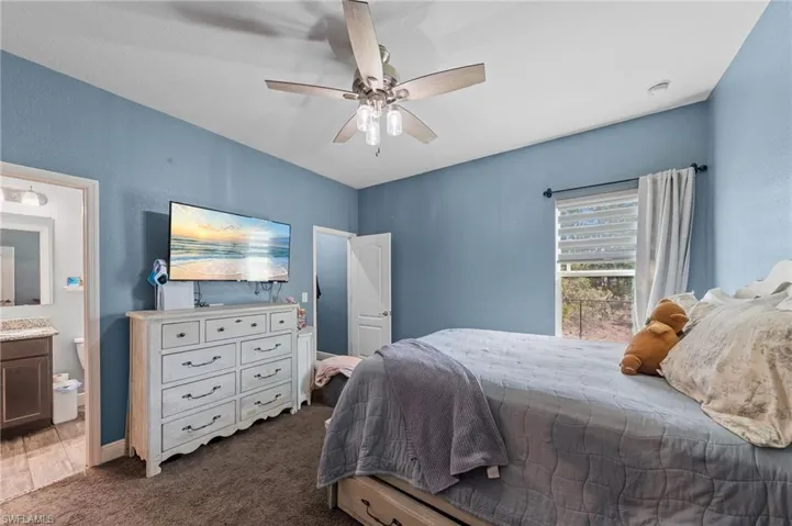Master bedroom 2