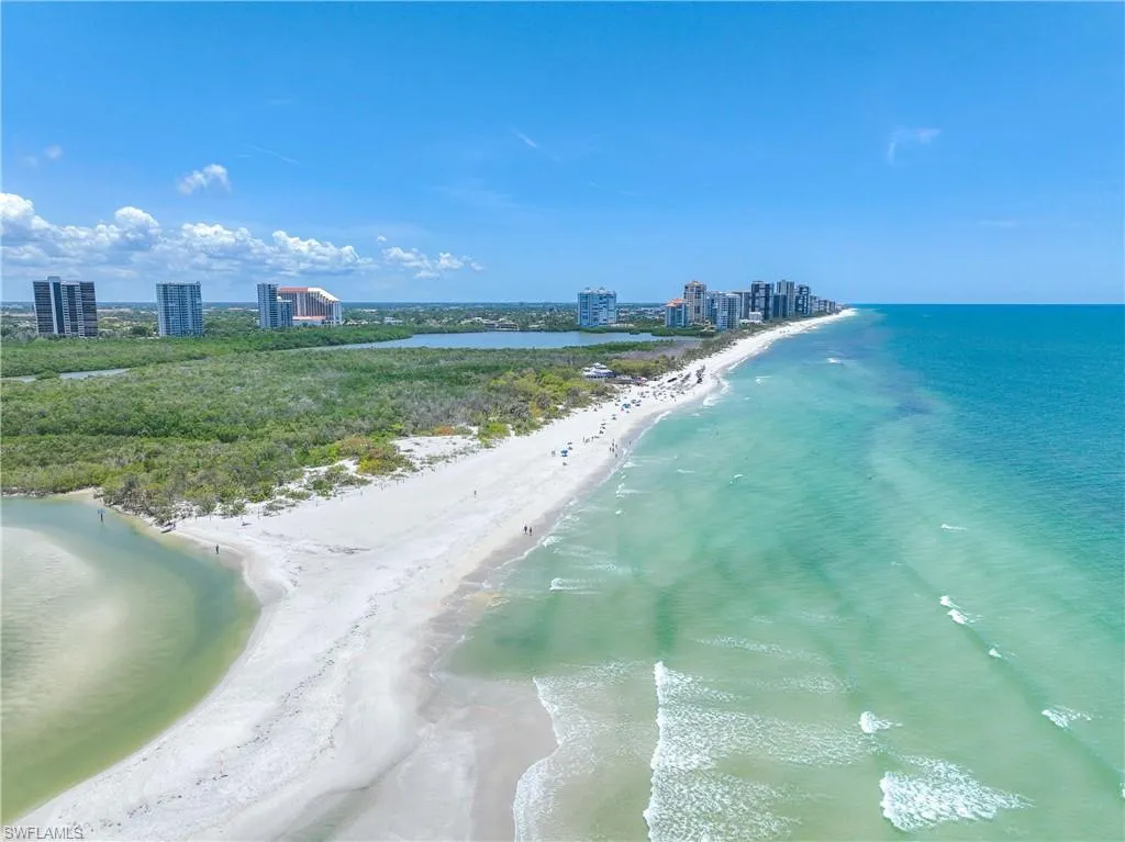 7117 Pelican Bay BLVD, Naples, FL 34108,225058751