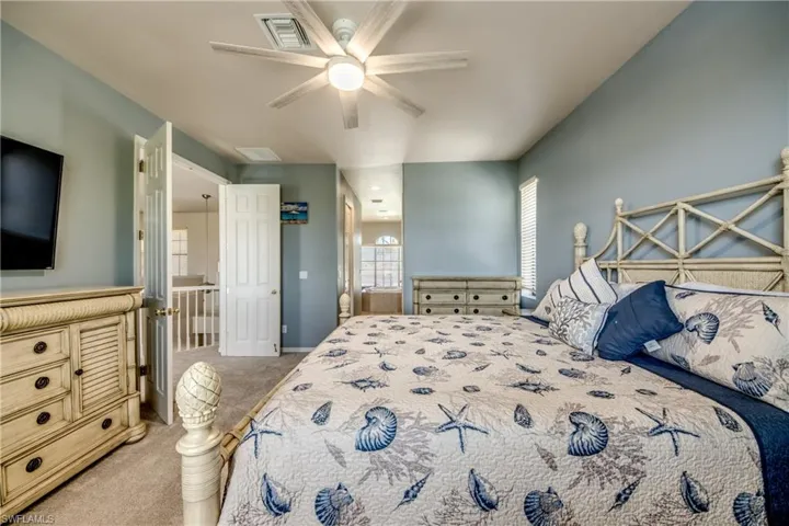 5601 Del Rio Ct, Cape Coral, Florida 33904