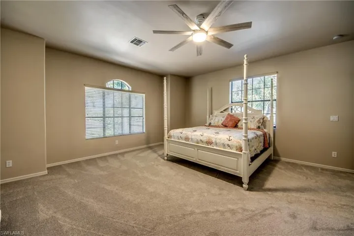 5601 Del Rio Ct, Cape Coral, Florida 33904