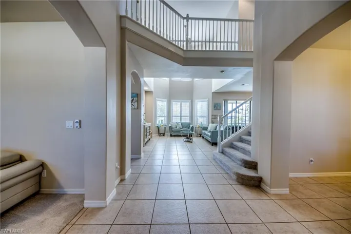 5601 Del Rio Ct, Cape Coral, Florida 33904