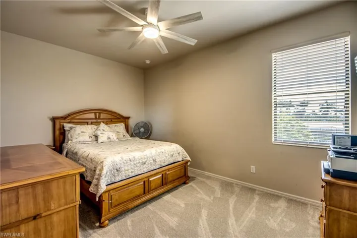 5601 Del Rio Ct, Cape Coral, Florida 33904