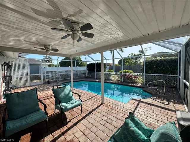 1027 Se 17th Ave, Cape Coral, Florida 33990