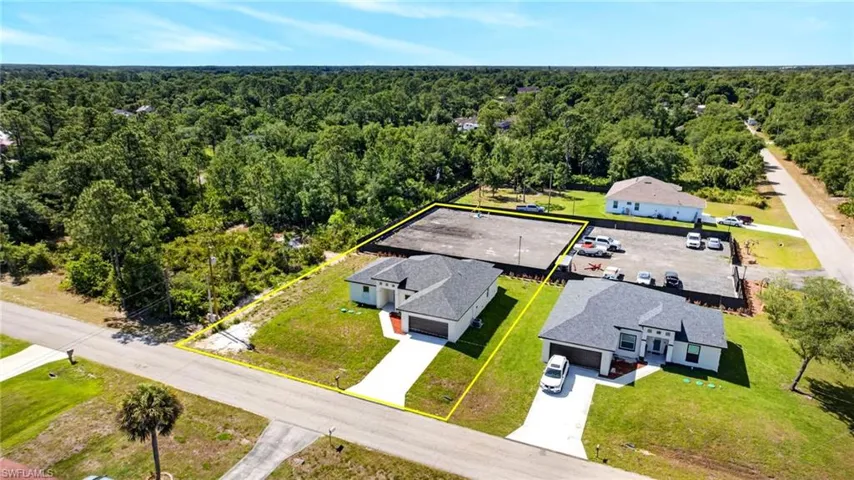 1402 E 7th  ST, Lehigh Acres, FL 33972