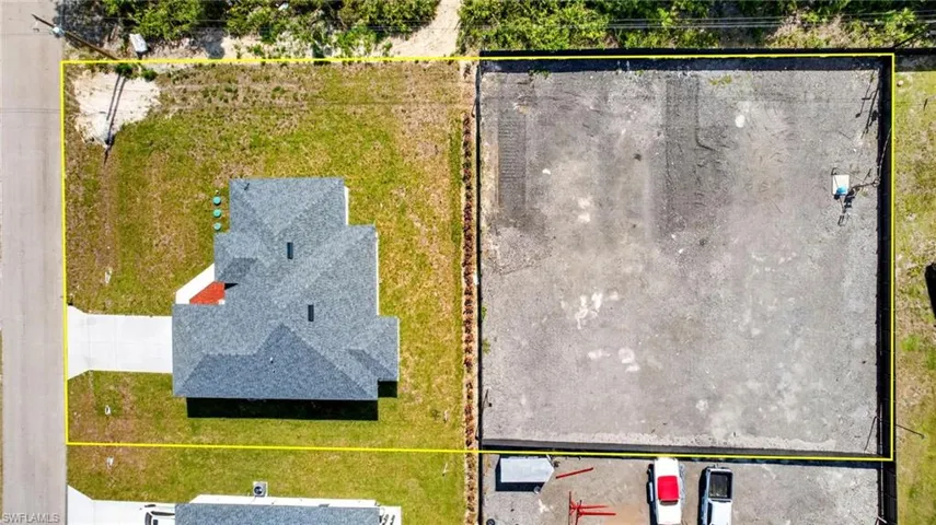 1402 E 7th  ST, Lehigh Acres, FL 33972