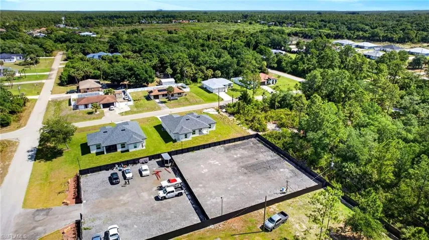 1402 E 7th  ST, Lehigh Acres, FL 33972