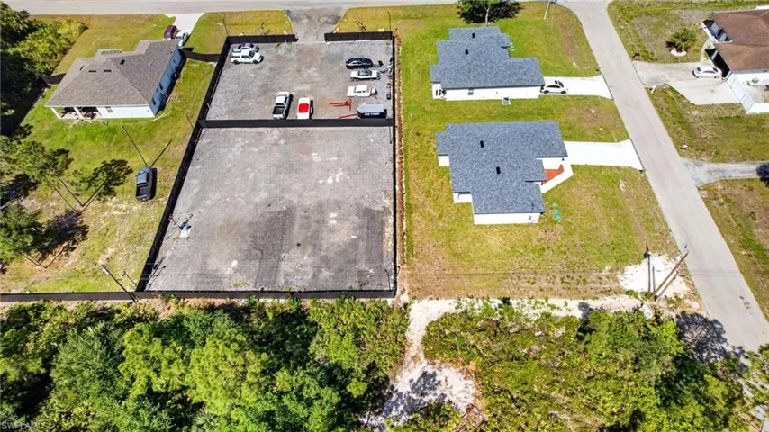 1402 E 7th  ST, Lehigh Acres, FL 33972