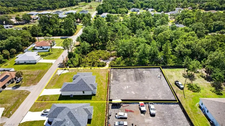 1402 E 7th  ST, Lehigh Acres, FL 33972