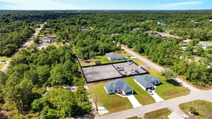 1402 E 7th  ST, Lehigh Acres, FL 33972
