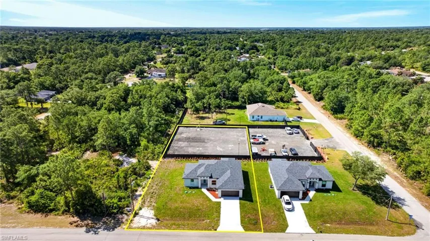1402 E 7th  ST, Lehigh Acres, FL 33972