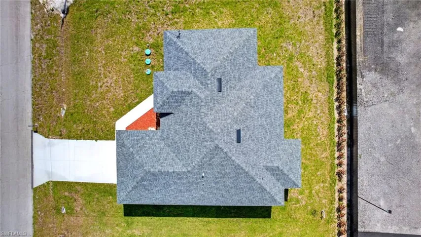 1402 E 7th  ST, Lehigh Acres, FL 33972