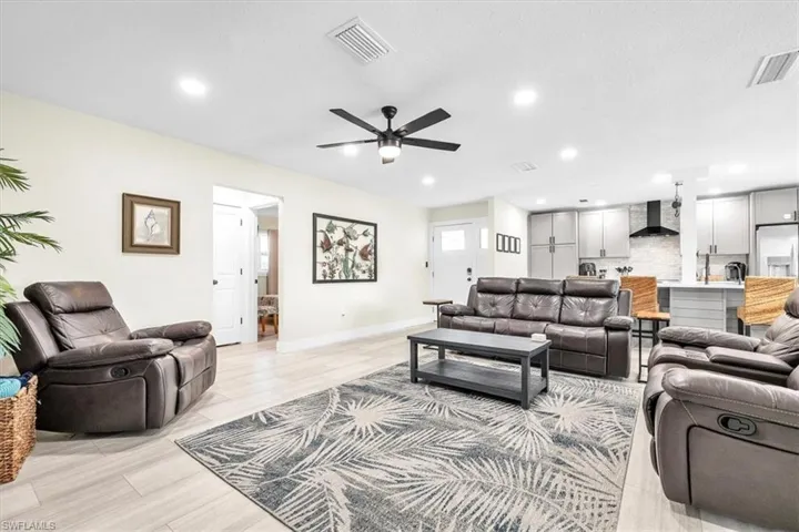 441 Tarpon Blvd Nw, Port Charlotte, Florida 33952