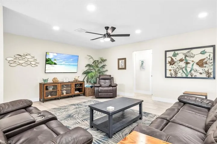 441 Tarpon Blvd Nw, Port Charlotte, Florida 33952