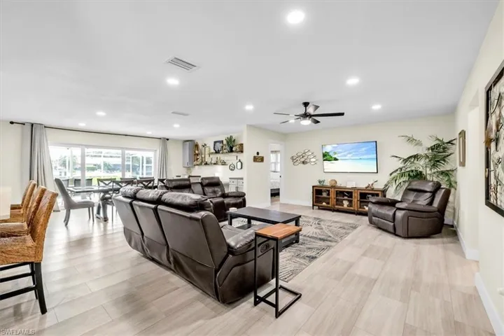 441 Tarpon Blvd Nw, Port Charlotte, Florida 33952