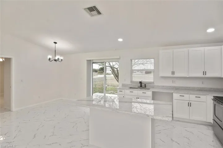 530 Peerless Cir, Lehigh Acres, Florida 33974