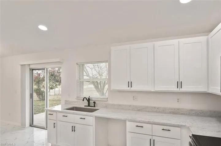 530 Peerless Cir, Lehigh Acres, Florida 33974