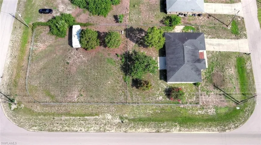 Huge 0.60-acre double lot...