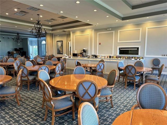 45 High Point CIR S # 309, NAPLES FL 34103