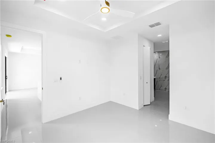 1030 Hunter St E, Lehigh Acres, Florida 33974