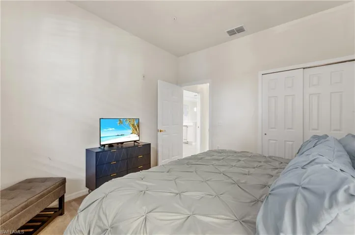 4844  Hampshire  CT, Naples, FL 34112