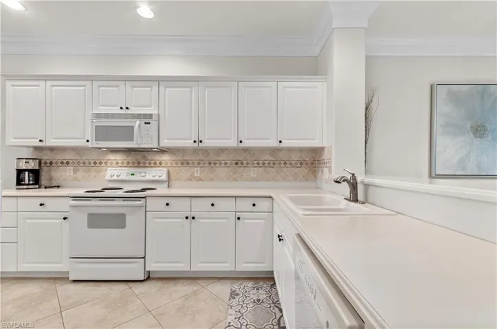 4844  Hampshire  CT, Naples, FL 34112