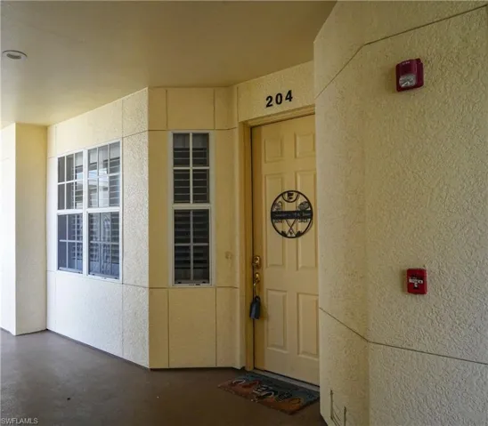 4844  Hampshire  CT, Naples, FL 34112