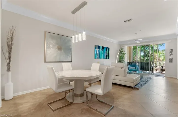 4844  Hampshire  CT, Naples, FL 34112