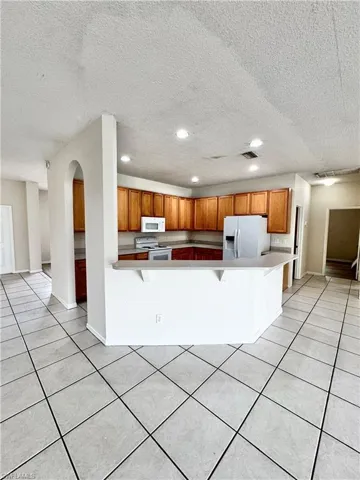 530 Kilgour Ave, Lehigh Acres, Florida 33974