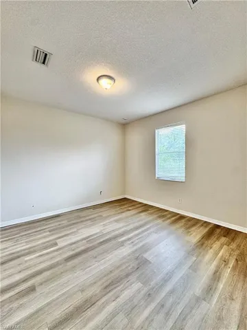 530 Kilgour Ave, Lehigh Acres, Florida 33974